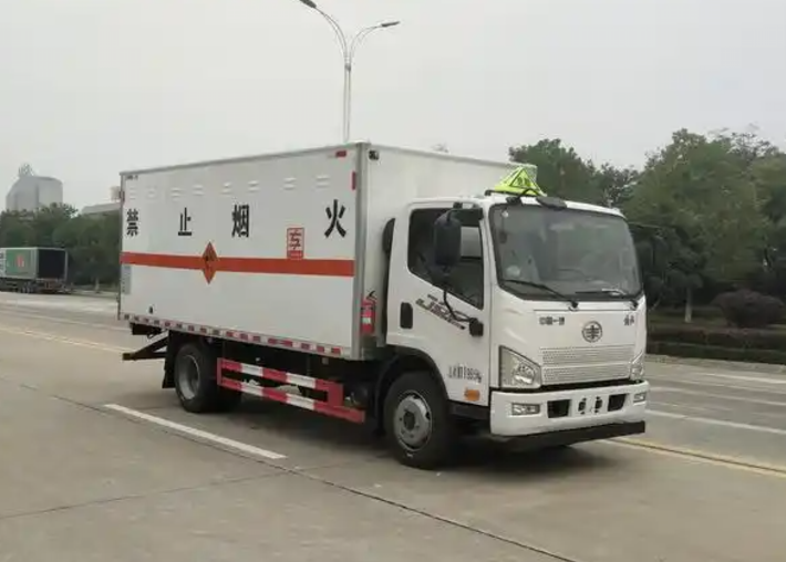峨山爆破器材运输车可以上高速吗？